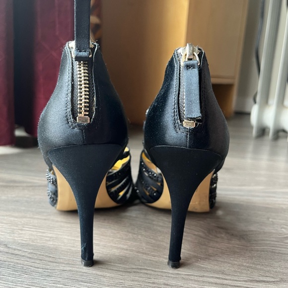 NINE WEST sexy cage satin sandal heels - Picture 2 of 6